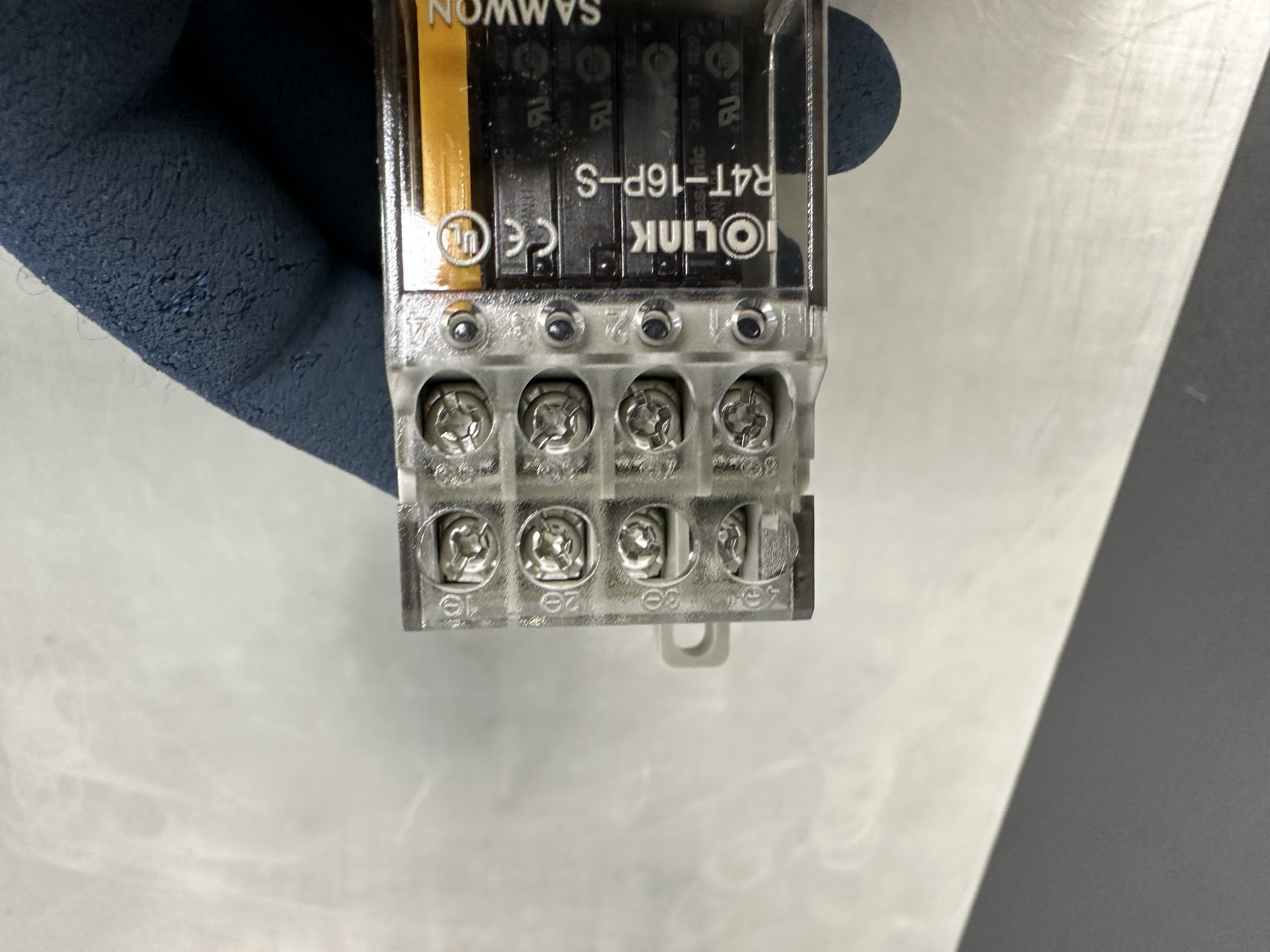 R4T-16P-S / Relay Terminal / SAMWON ACT (IOLINK)