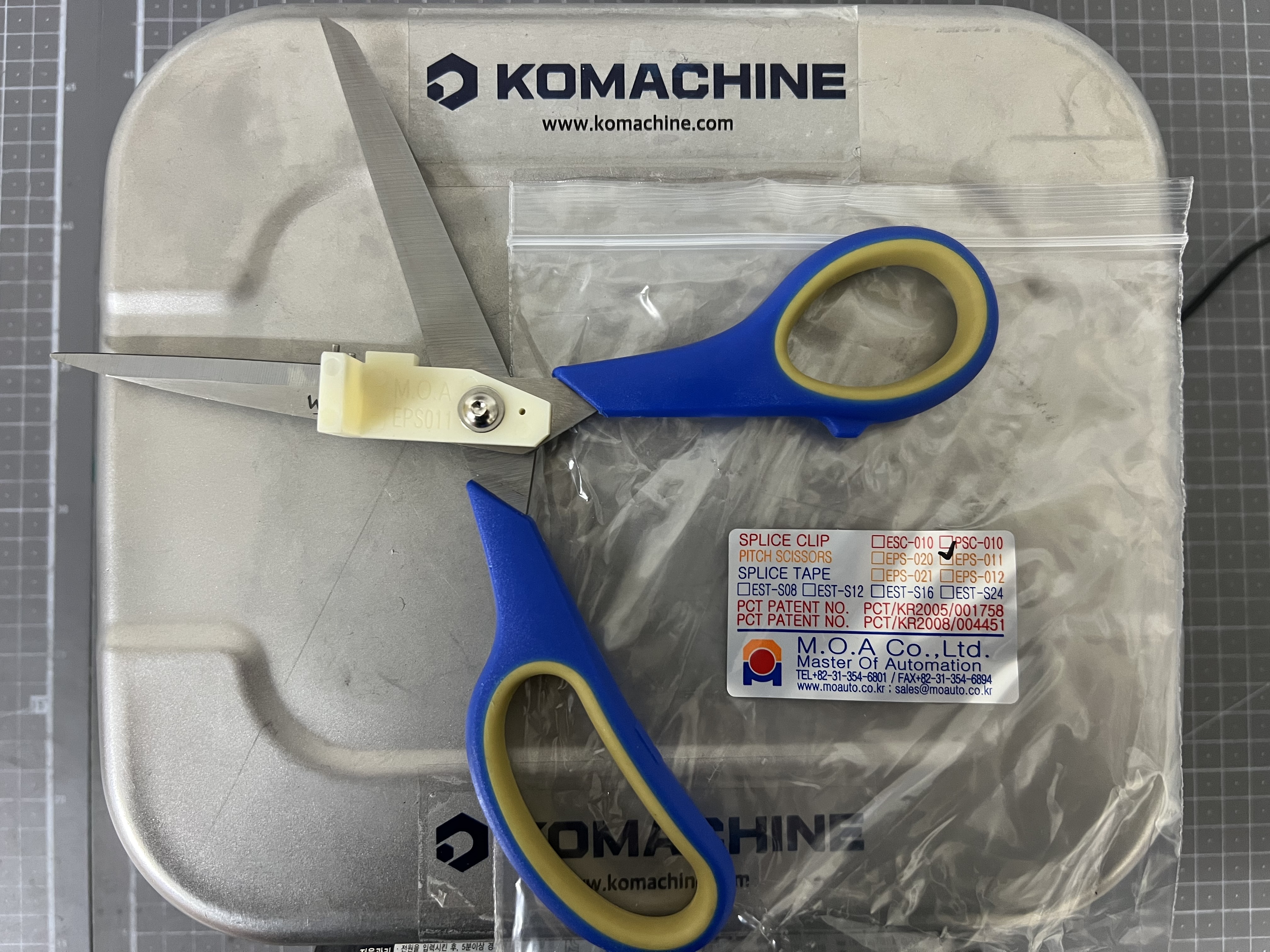 EPS-011 / Pitch Scissor / MOA