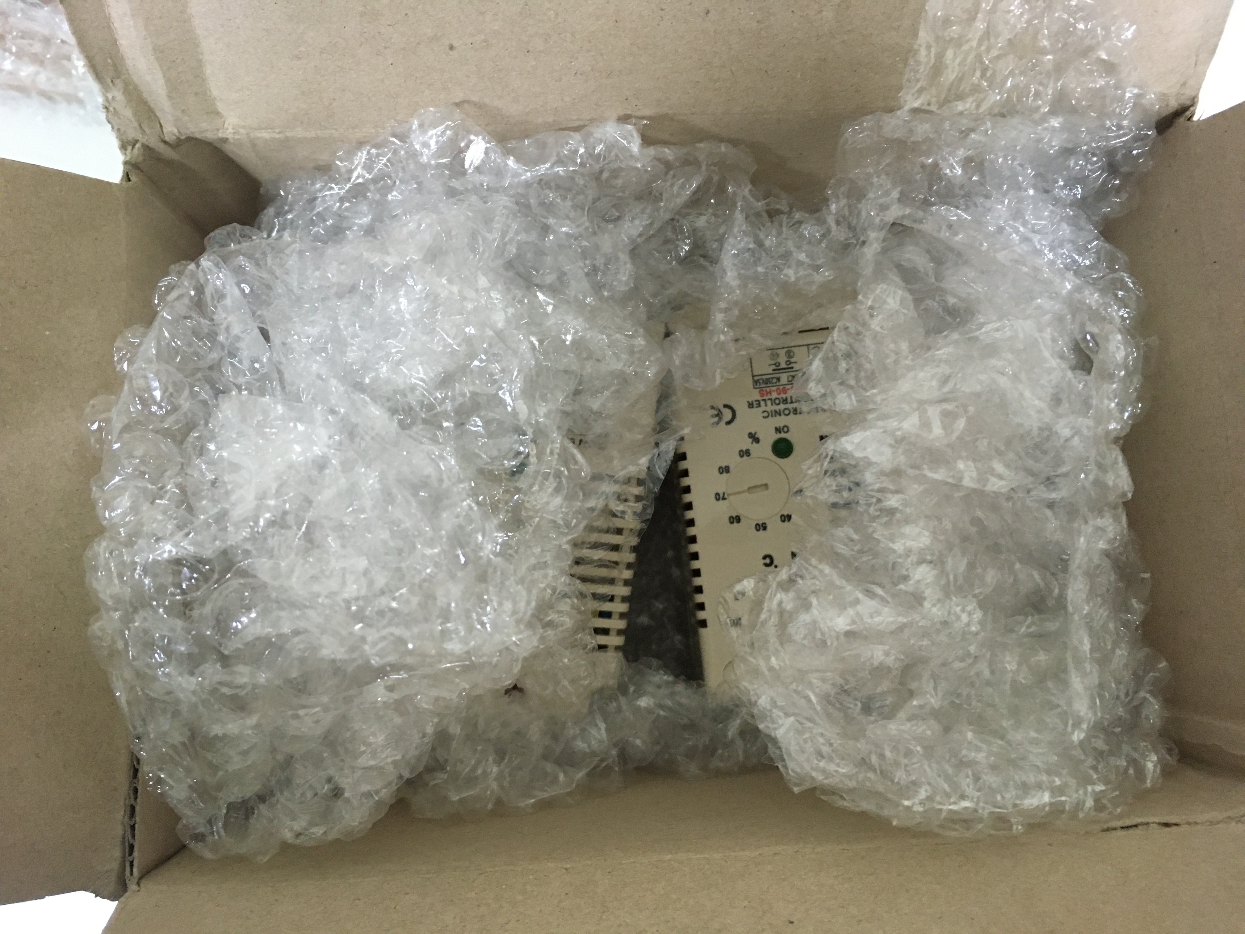 RHC-90-HS / Temperature & Humidity Controller / RUN ELECTRONICS
