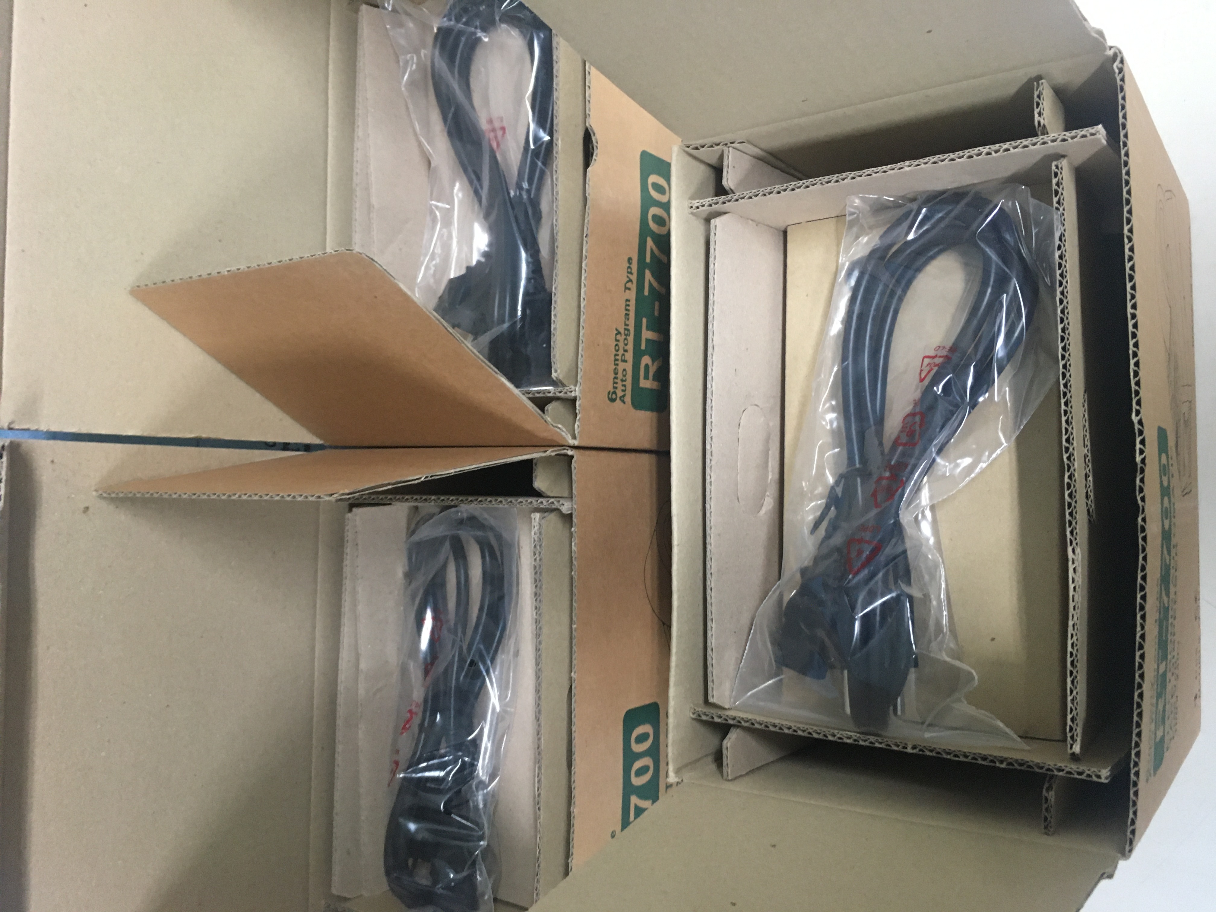 RT-7700 / Tape Dispenser / EZMRO