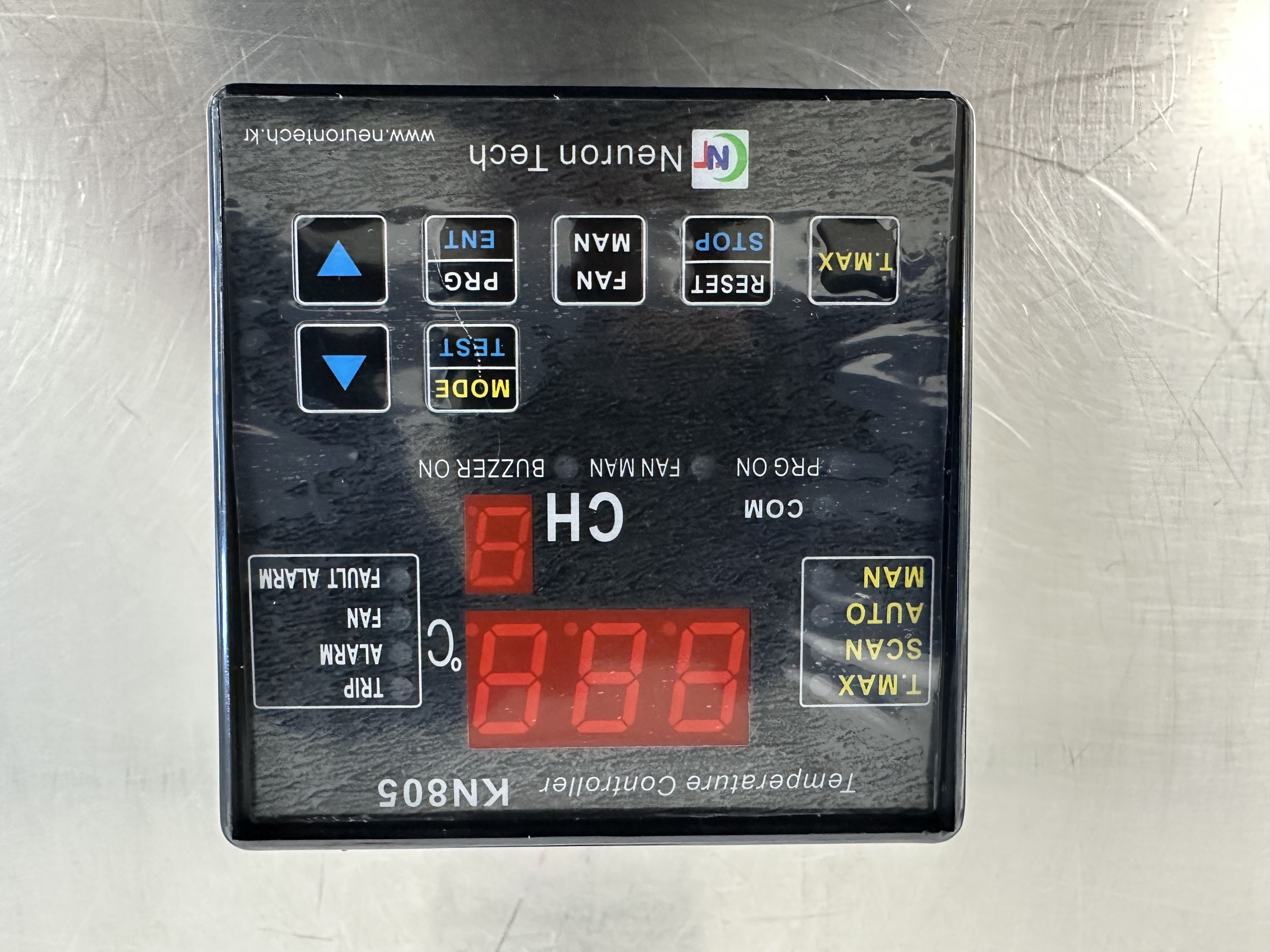 KN805 / Temperatute Controller / NEURON TECH