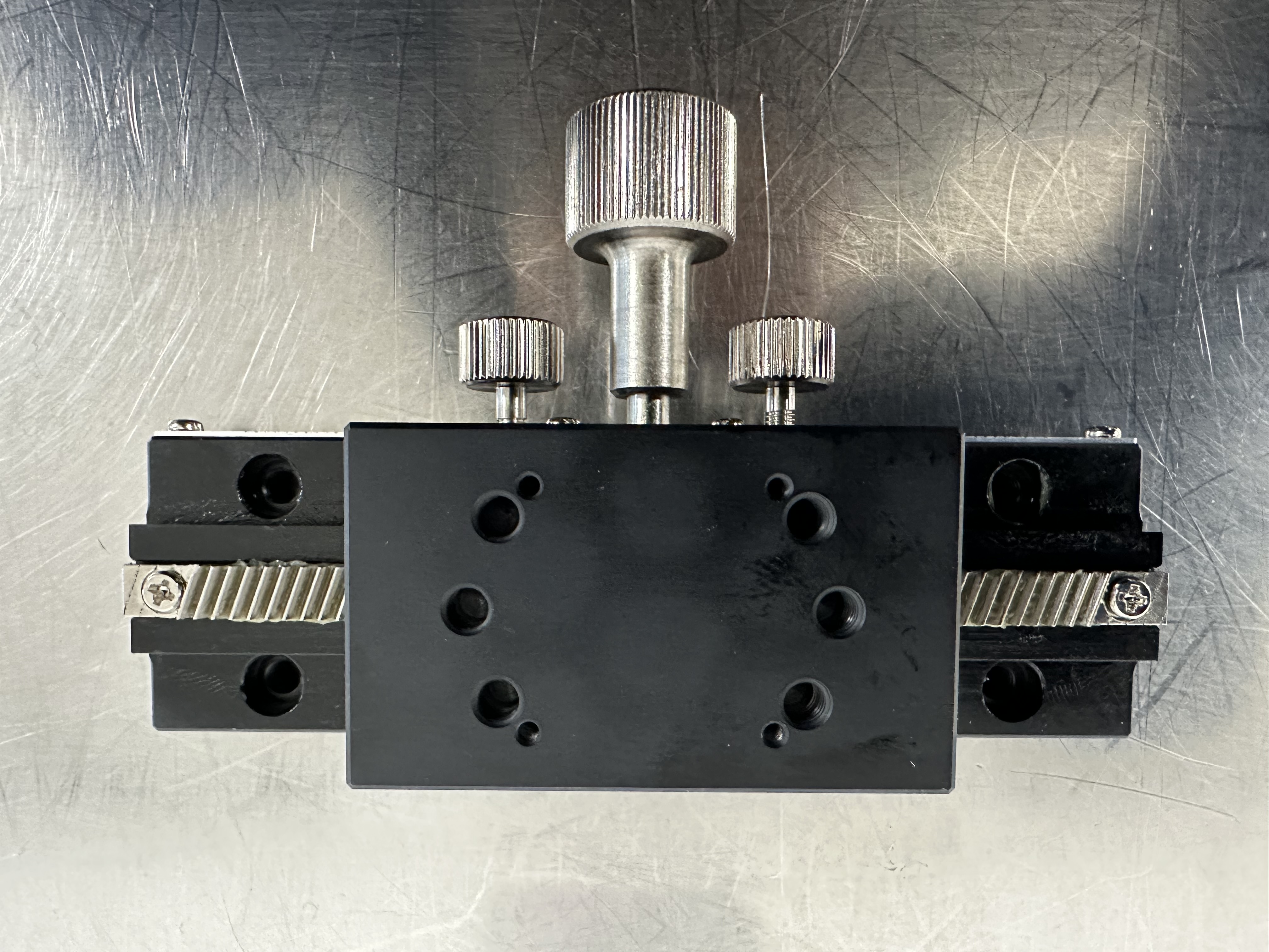 XDTLS100 / X-Axis Dovetail Slide, Rack & Pinion - Long / MISUMI
