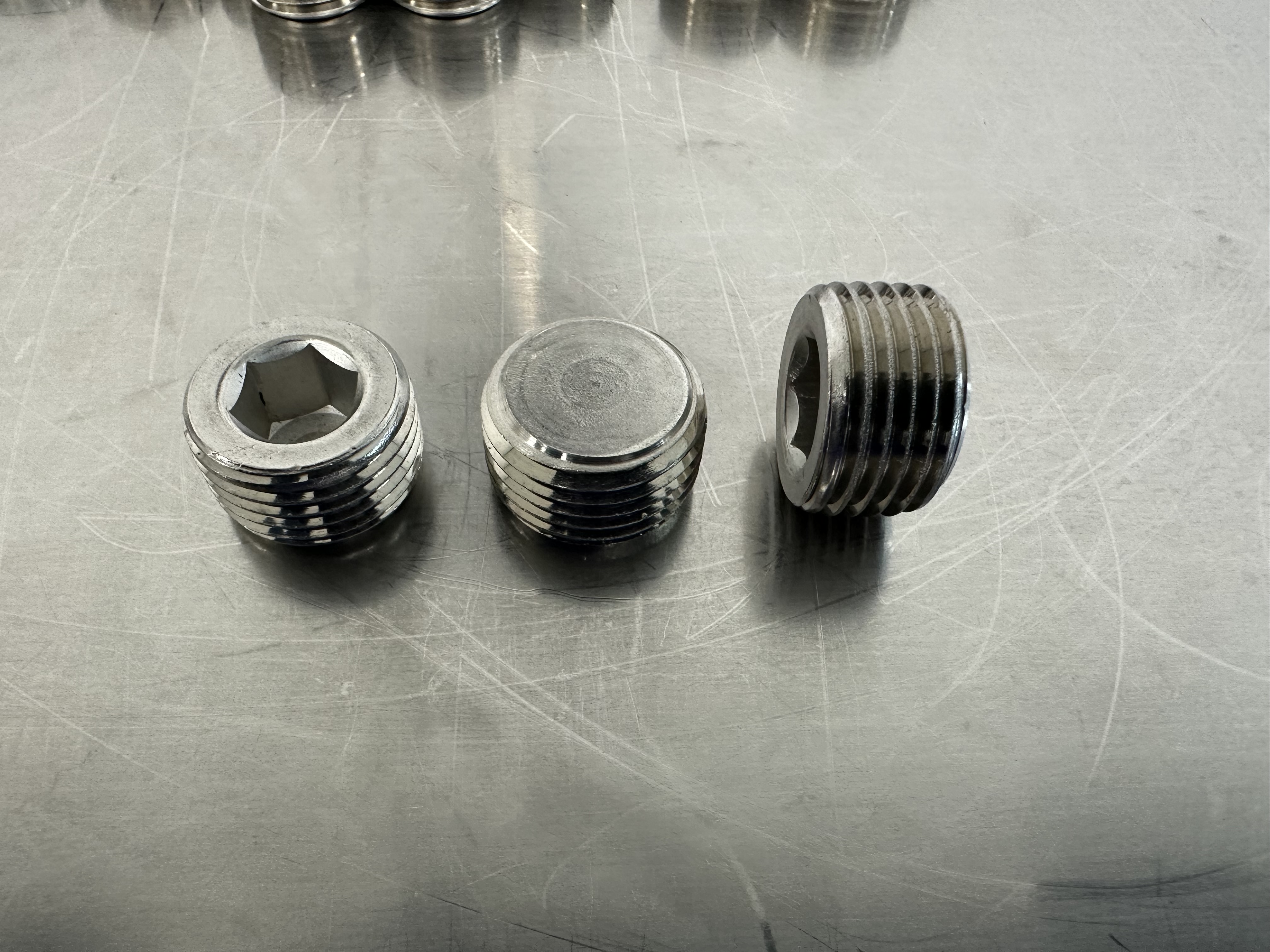 H-SPA-8N-S316 / Hollow Hex Plug / HY-LOK