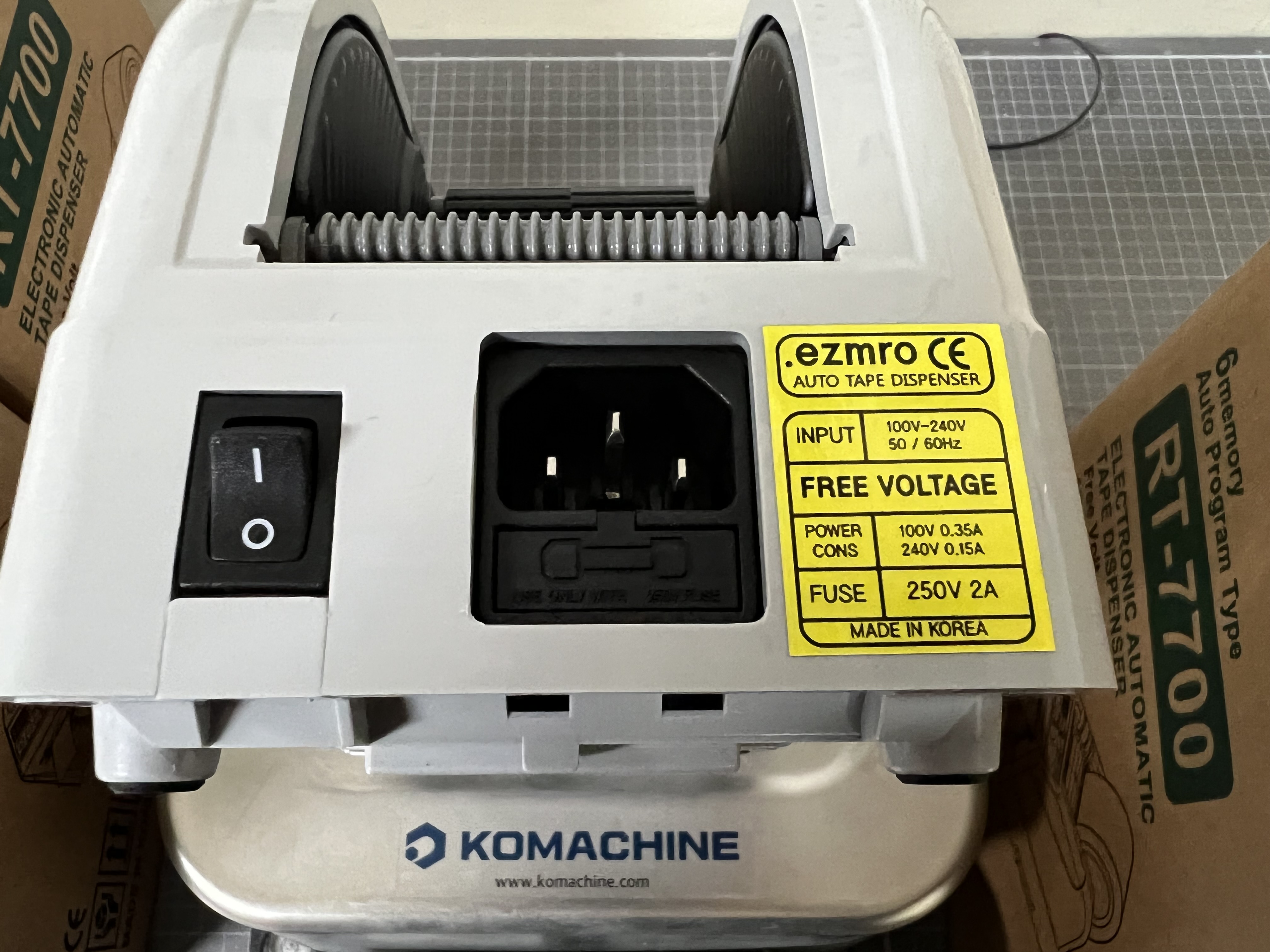 RT-7700 / Tape Dispenser / EZMRO