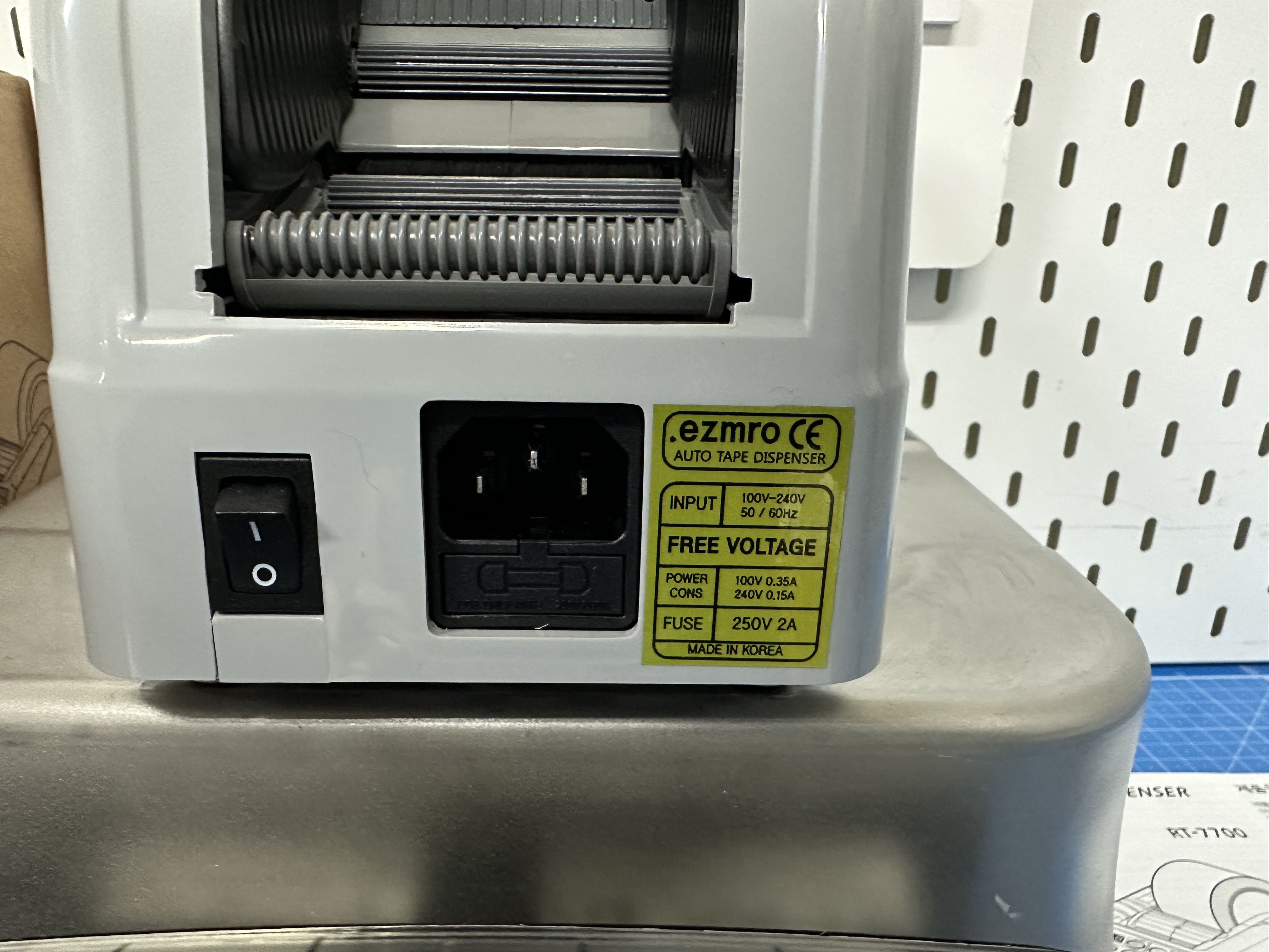 RT-7700 / Tape Dispenser / EZMRO