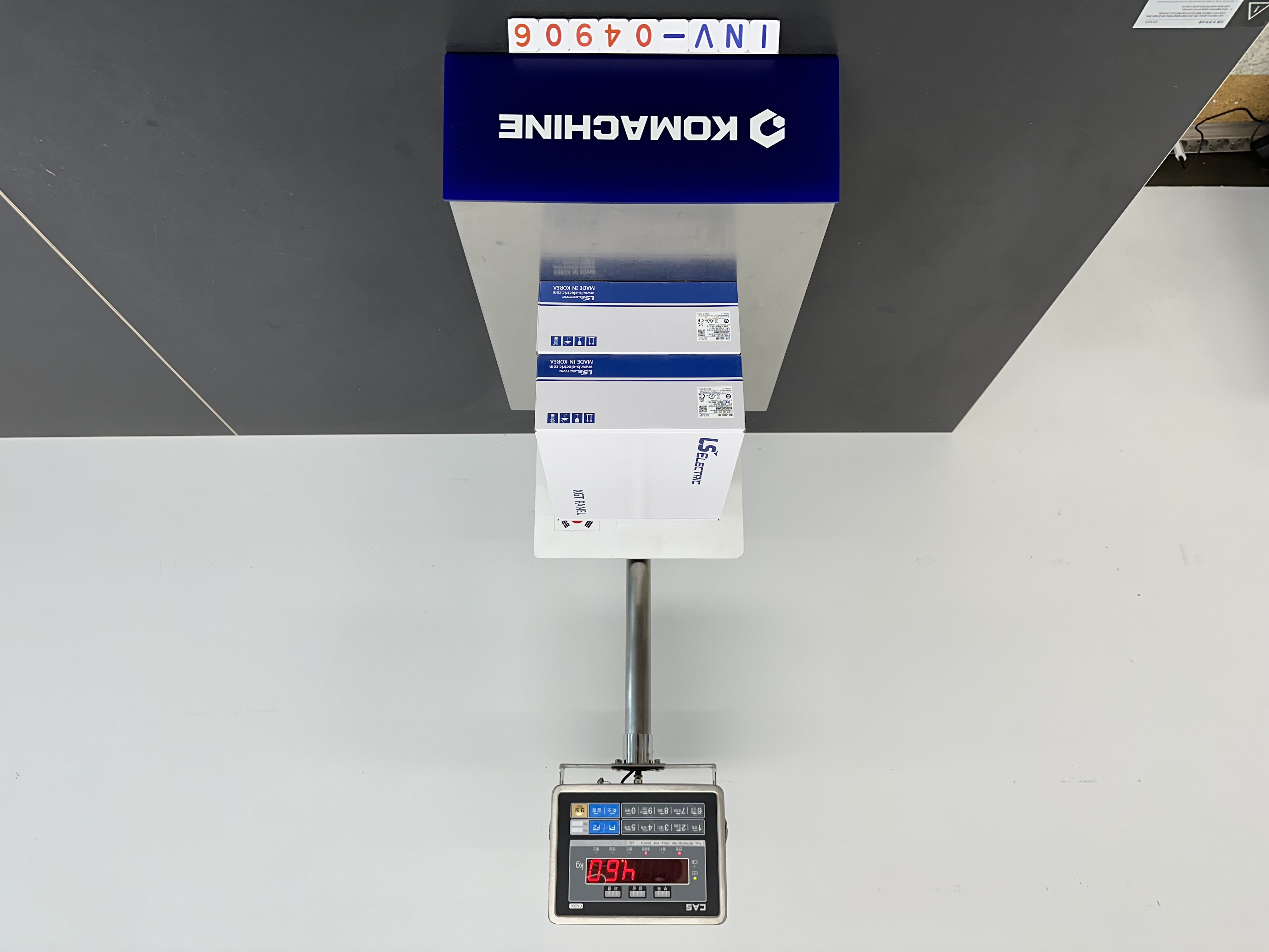 IXP2-0800D / PLC XGT Touch Panel / LS ELECTRIC