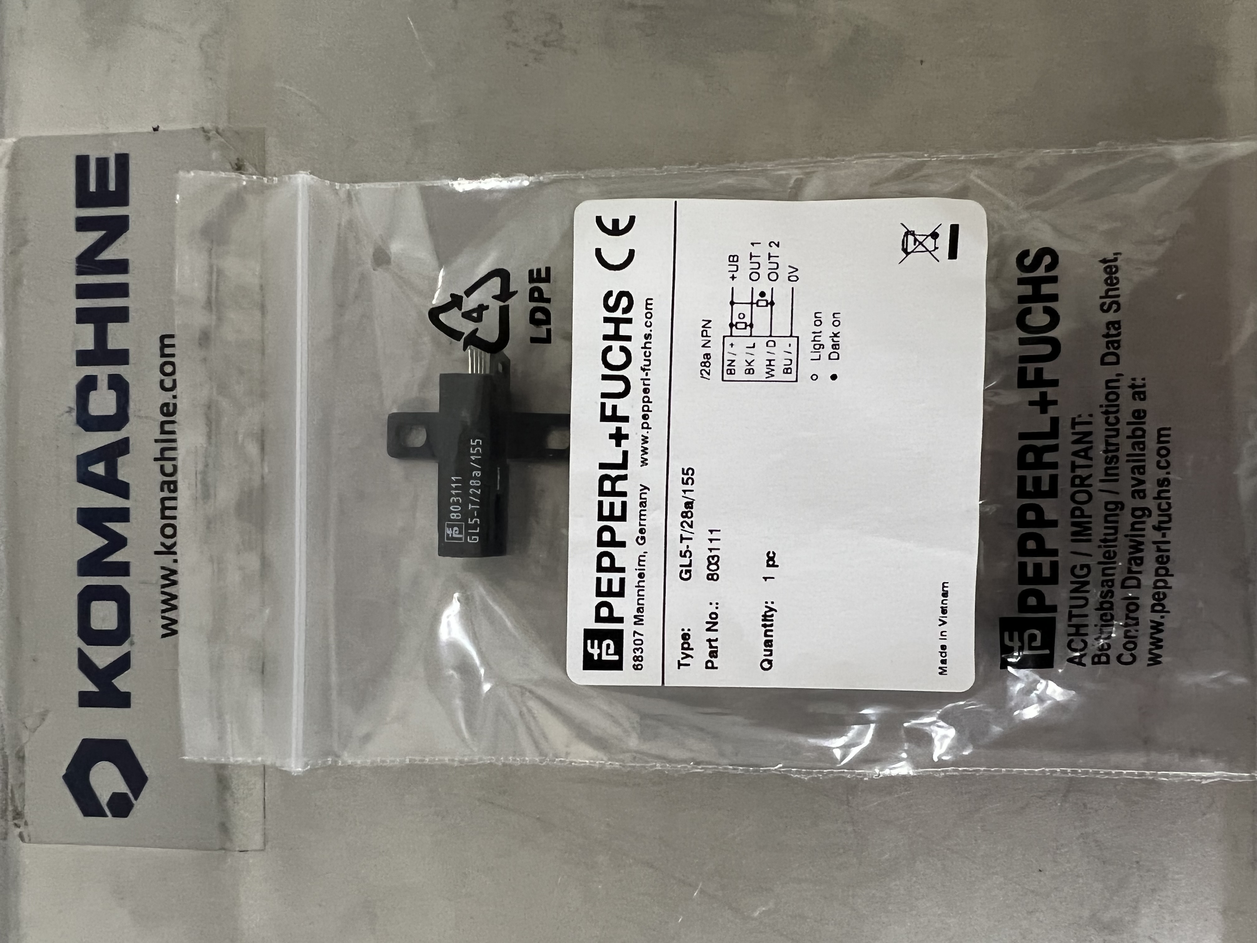 GL5-T/28a/155 / Photoelectric Slot Sensor / PEPPERL+FUCHS