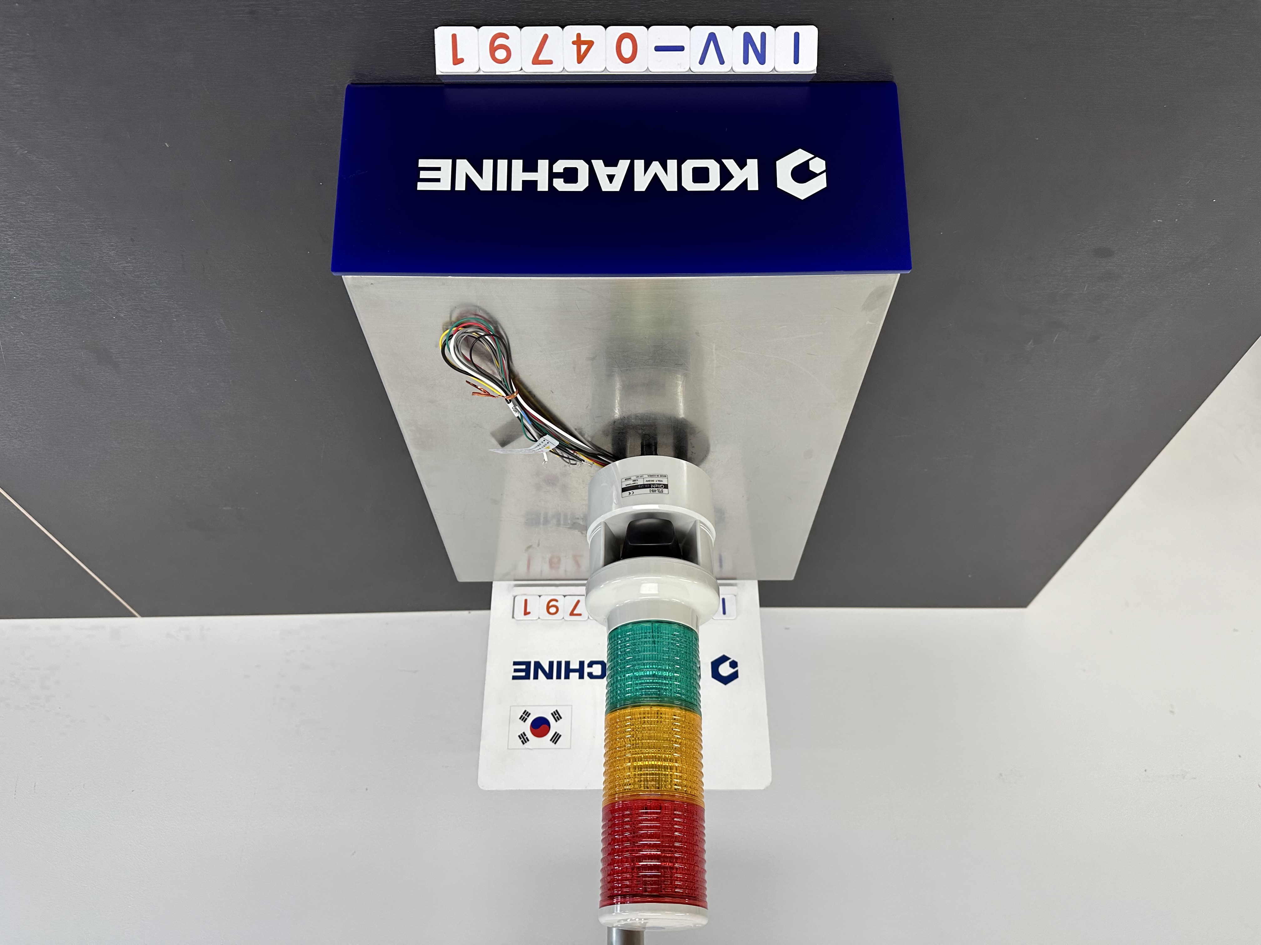 STDL-WM-3-24-RAG / Fiashing Tower Light / QLIGHT