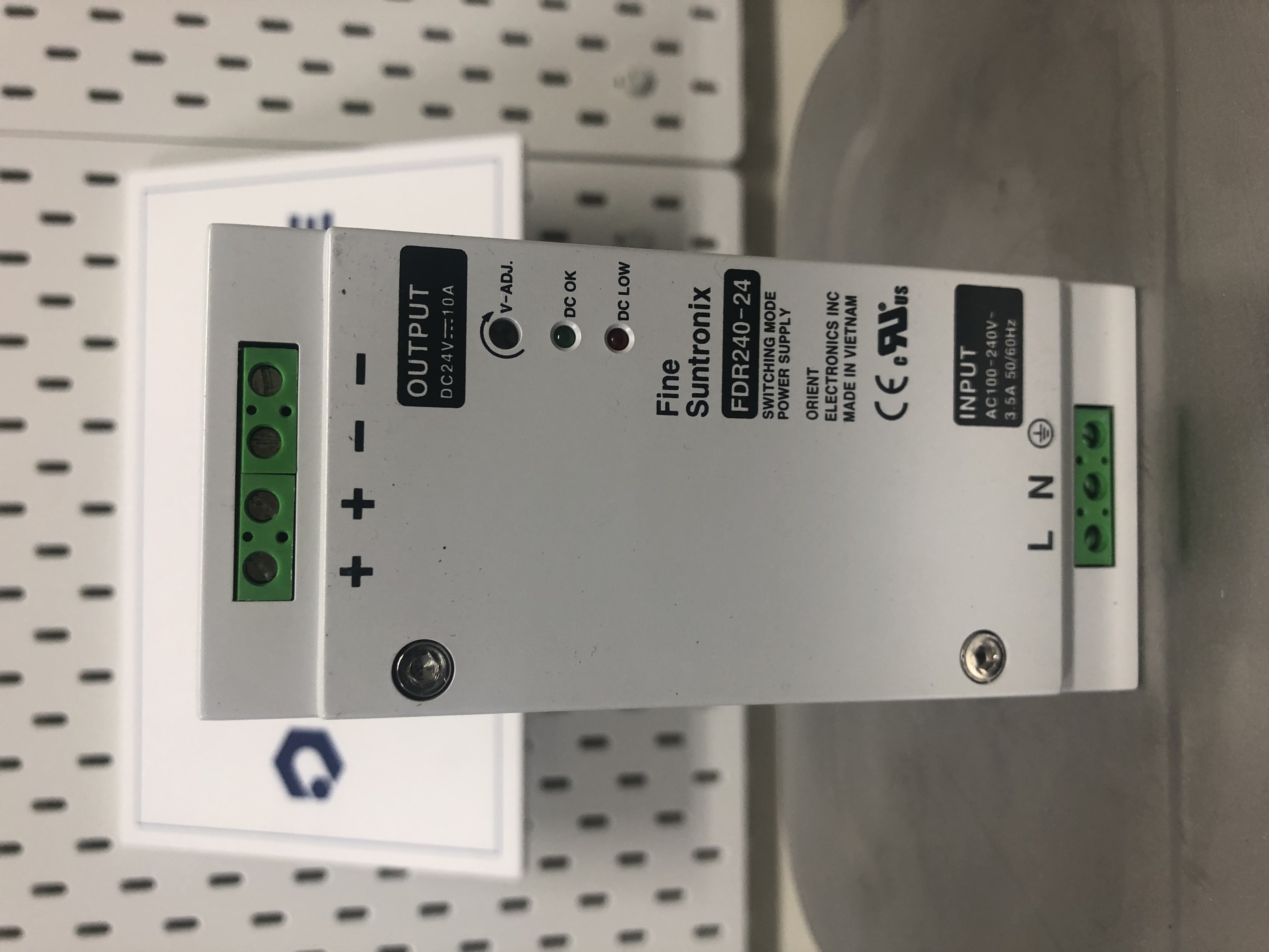 FDR240-24 / Switched-Mode Power Supply / ORIENT ELECTRONICS
