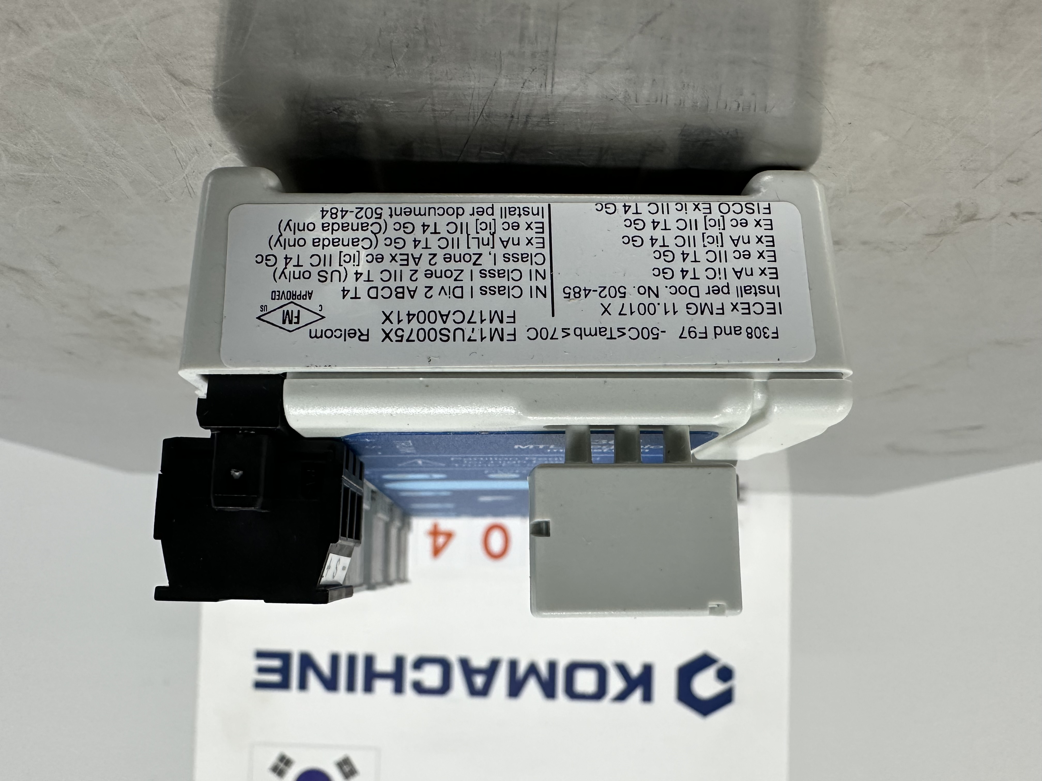 F308 / 8-Way Megablock F300 / EATON