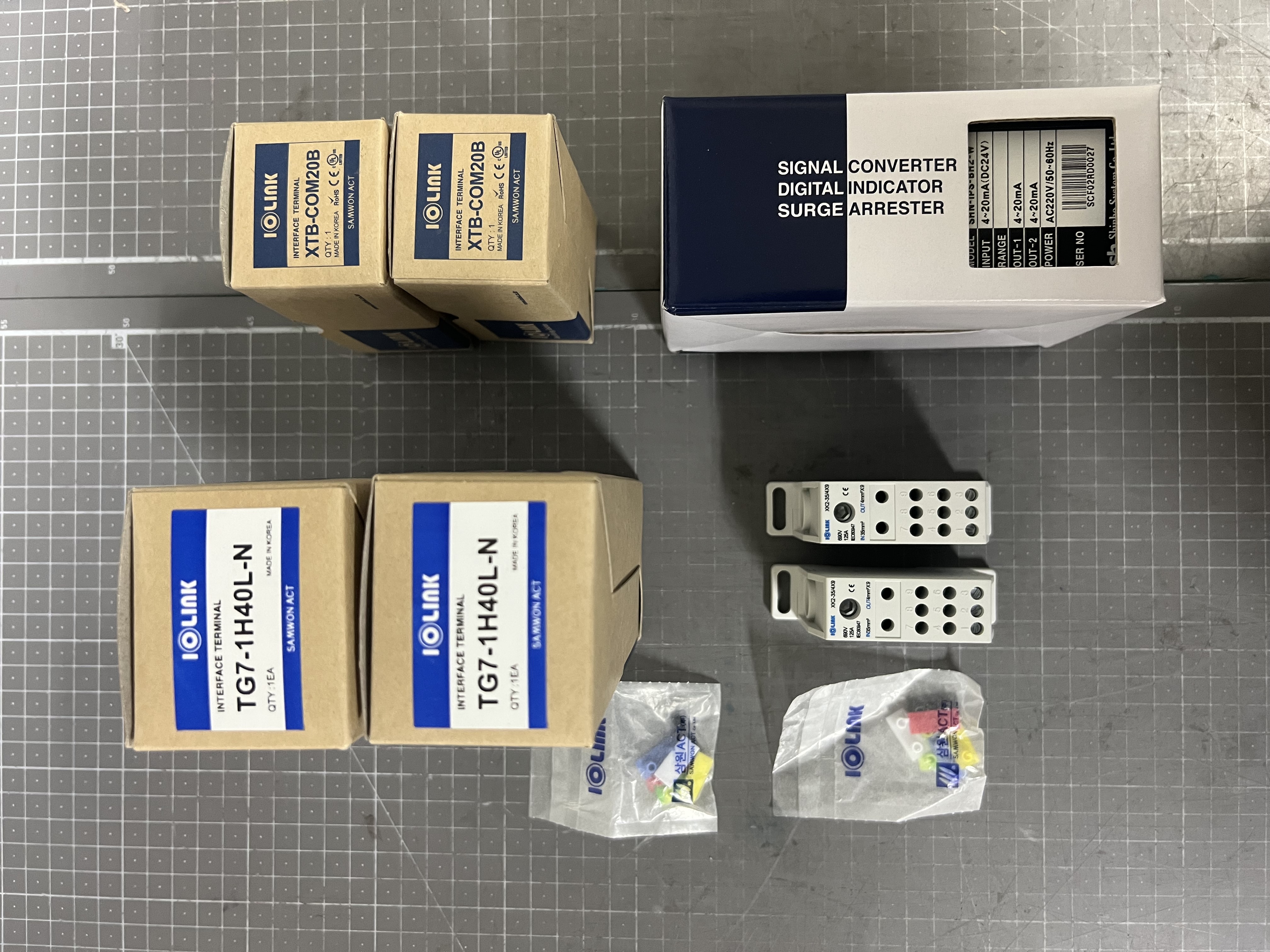 XK2-35/4X9 / Power Distribution Block / SAMWON ACT (IOLINK)