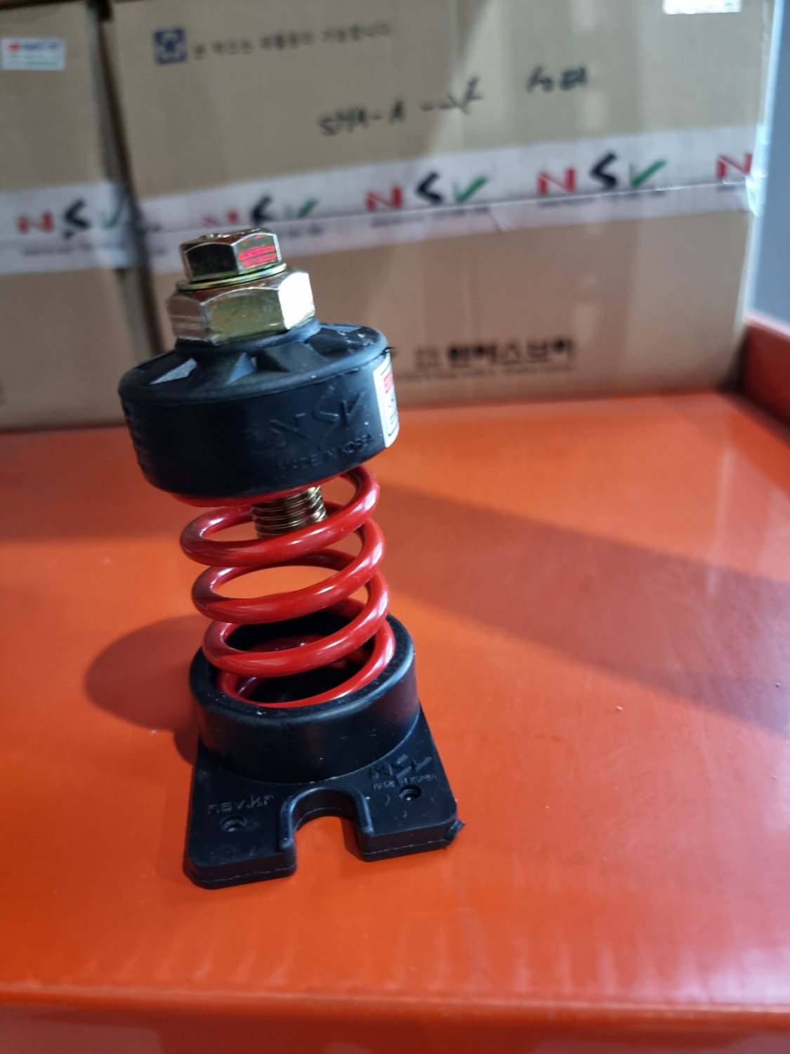 SMA-50 / Spring Mount / NSV