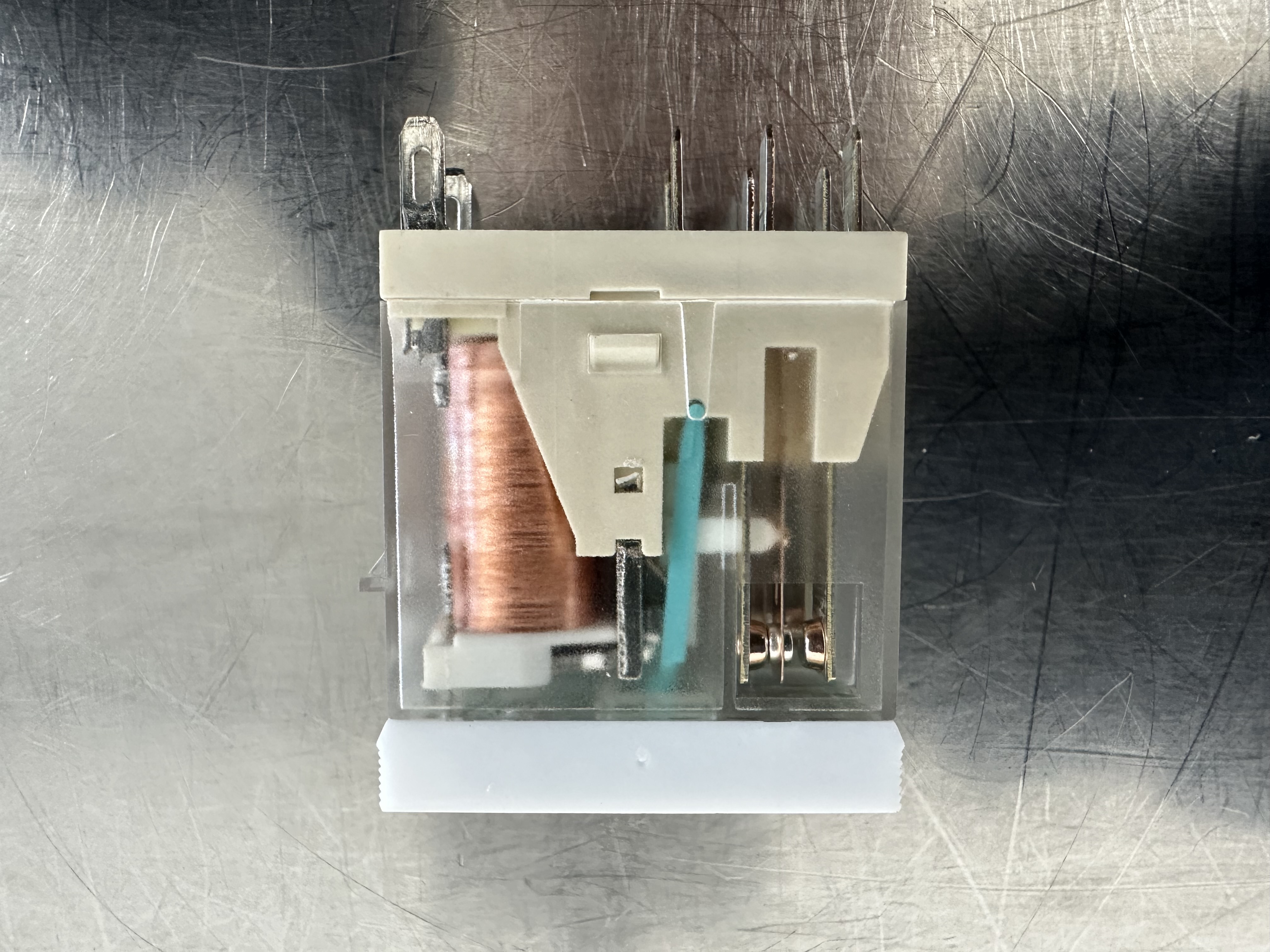 K708-2PL 24VDC / Relay / KACON