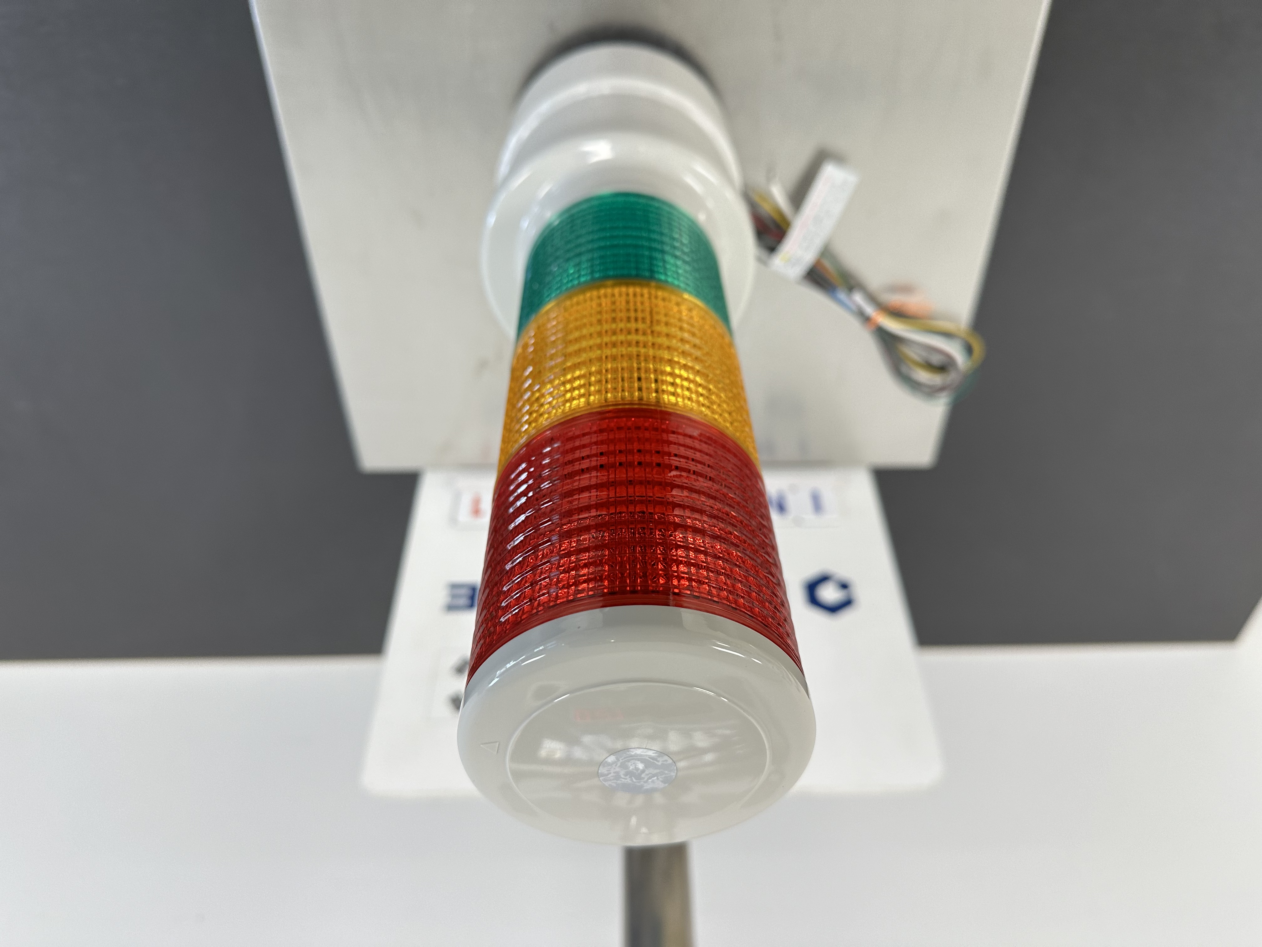 STDL-WM-3-24-RAG / Fiashing Tower Light / QLIGHT