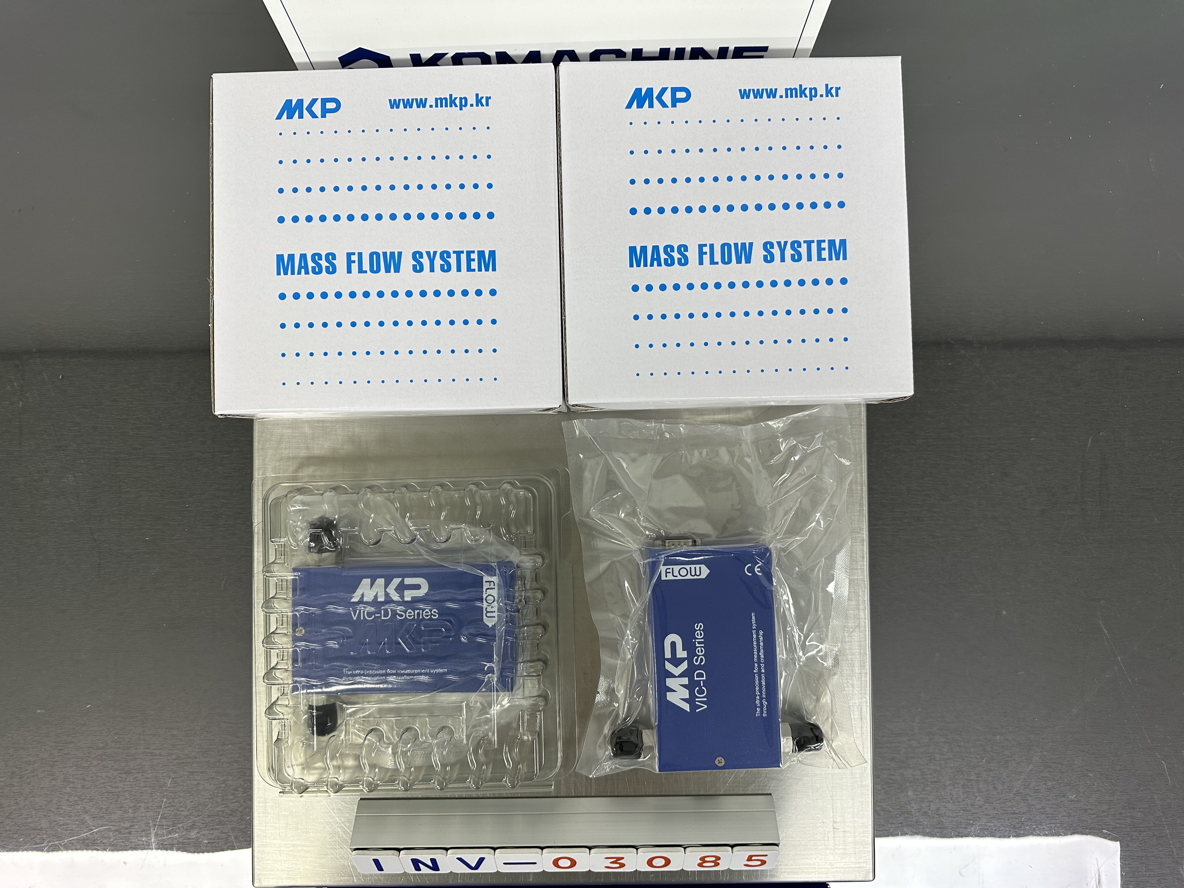 VIC-D220 / Digital Mass Flow Controller / MKP
