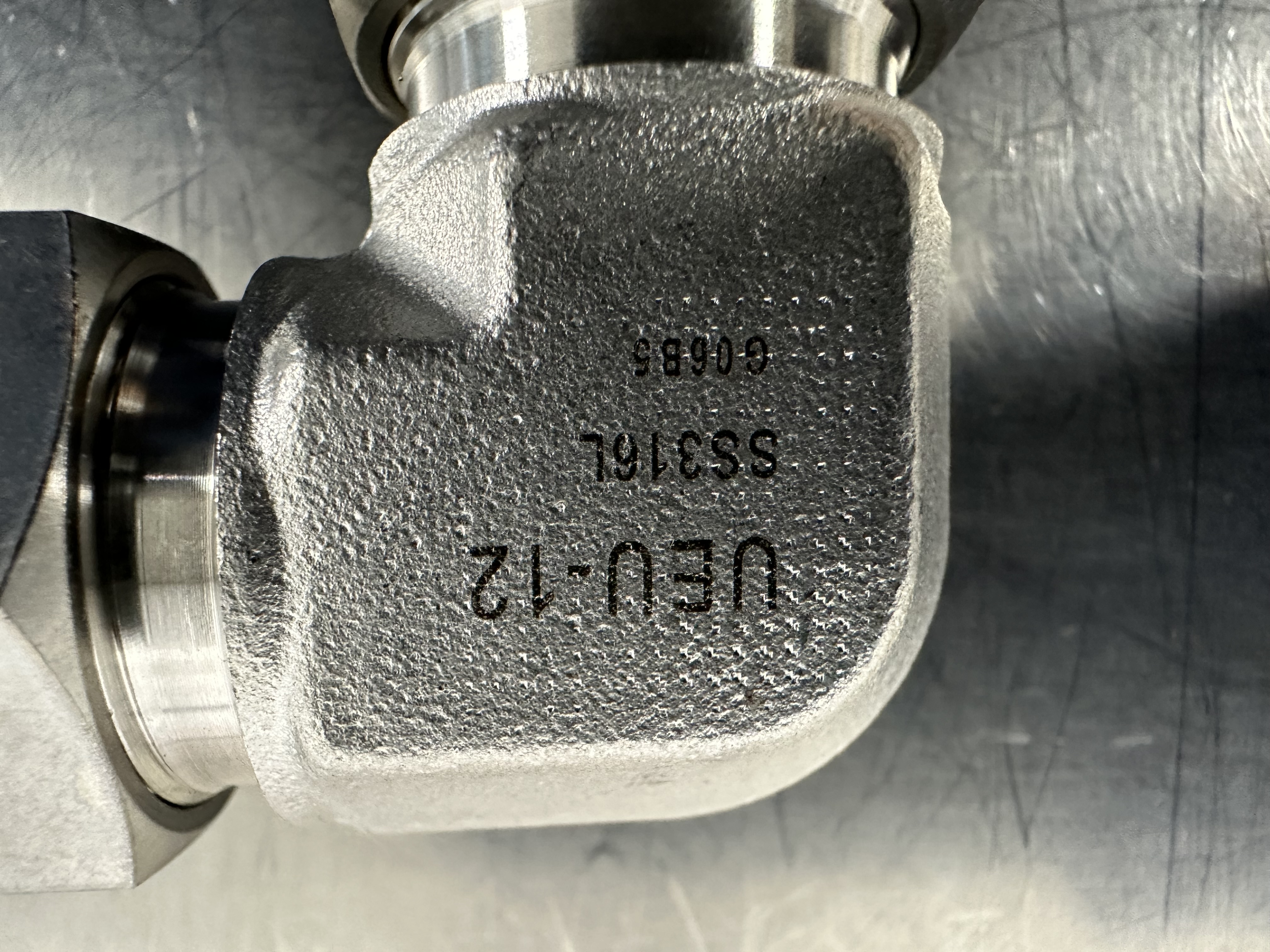 UEU-12-SS / Tube Fitting / UNILOK