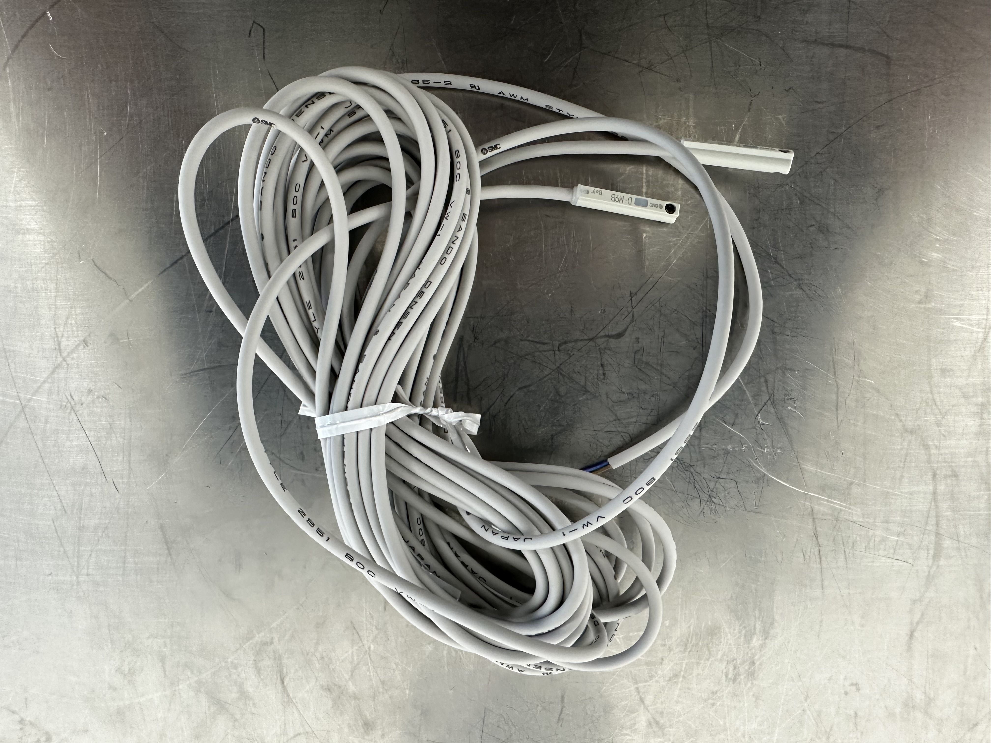 MHSL3-40D-M9BL / Gripper / SMC