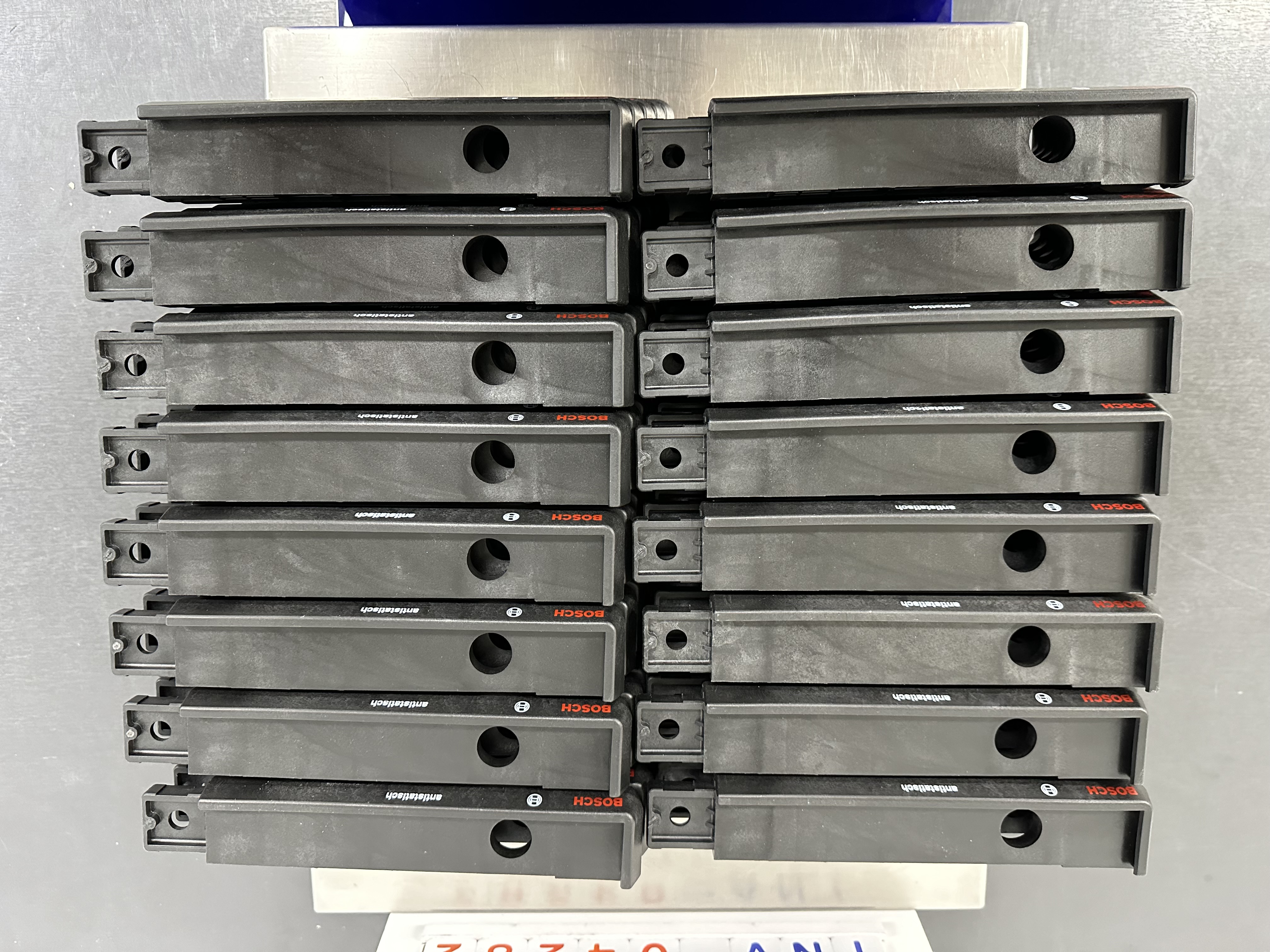 3842174302 (3842 174 302) / Frame Module Wt240A (RAHMENMODUL) / BOSCH ...