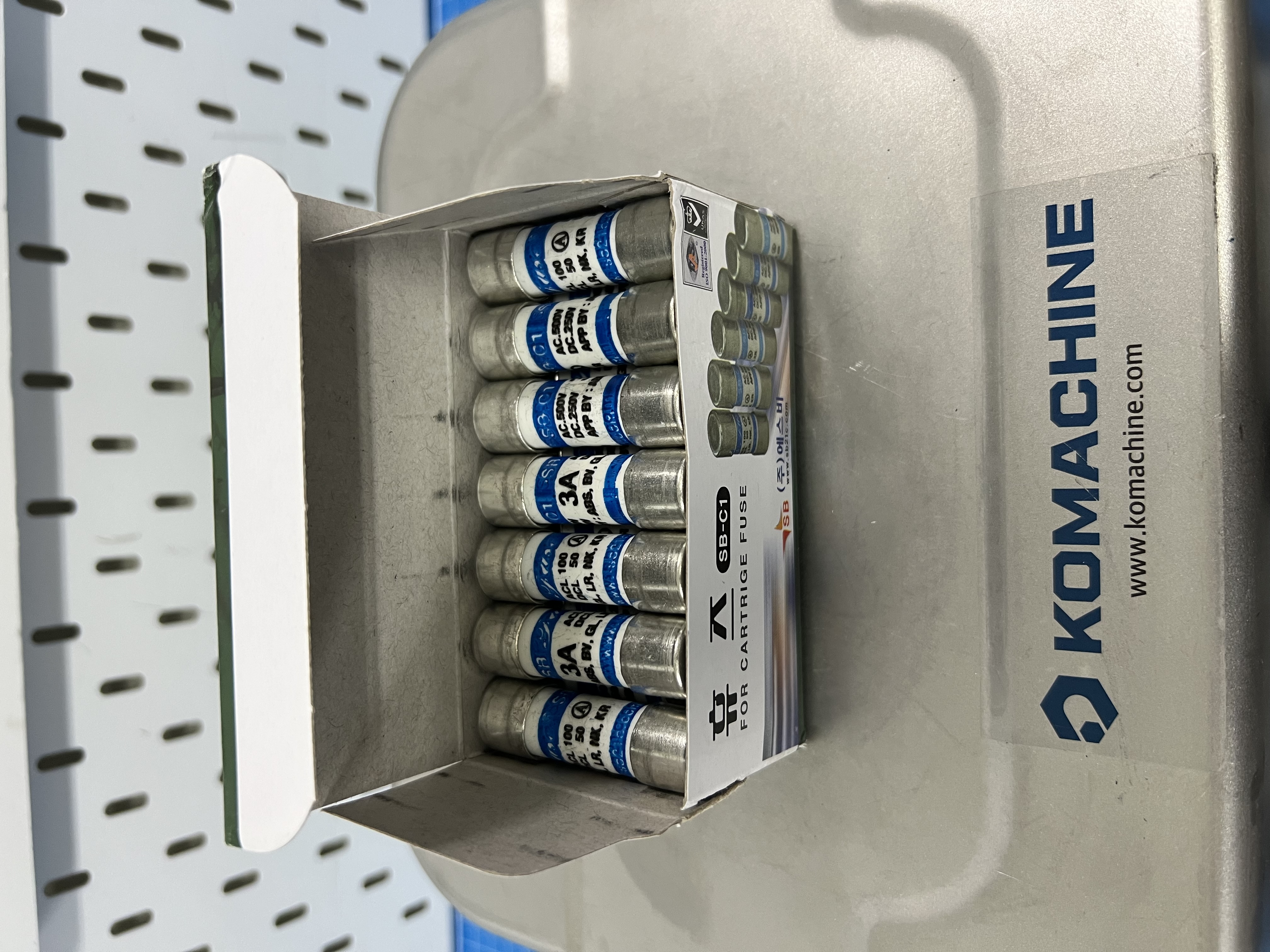 SB-C1 3A / Fuse / SB