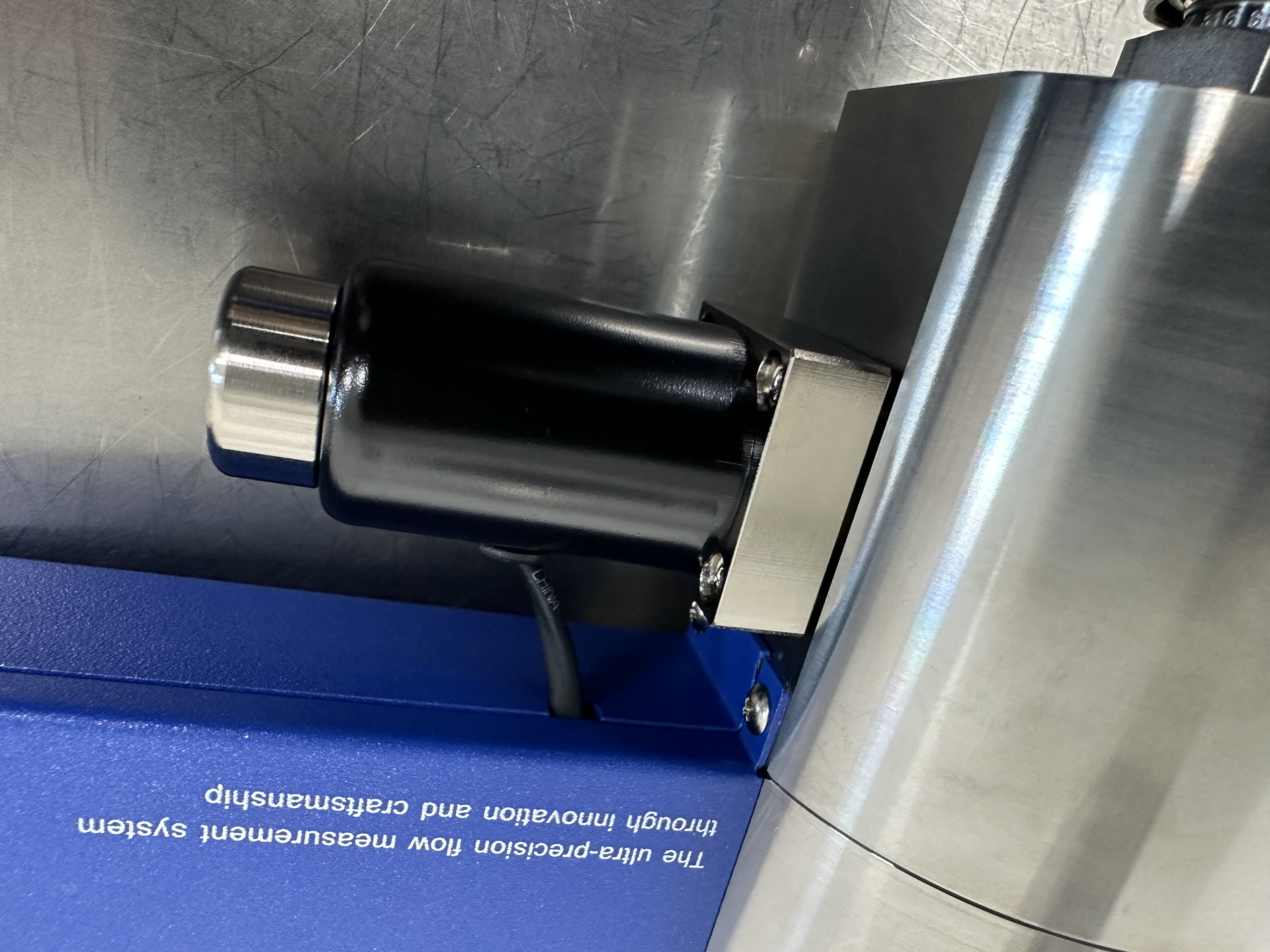 VIC-D145 / Mass Flow Controller / MKP