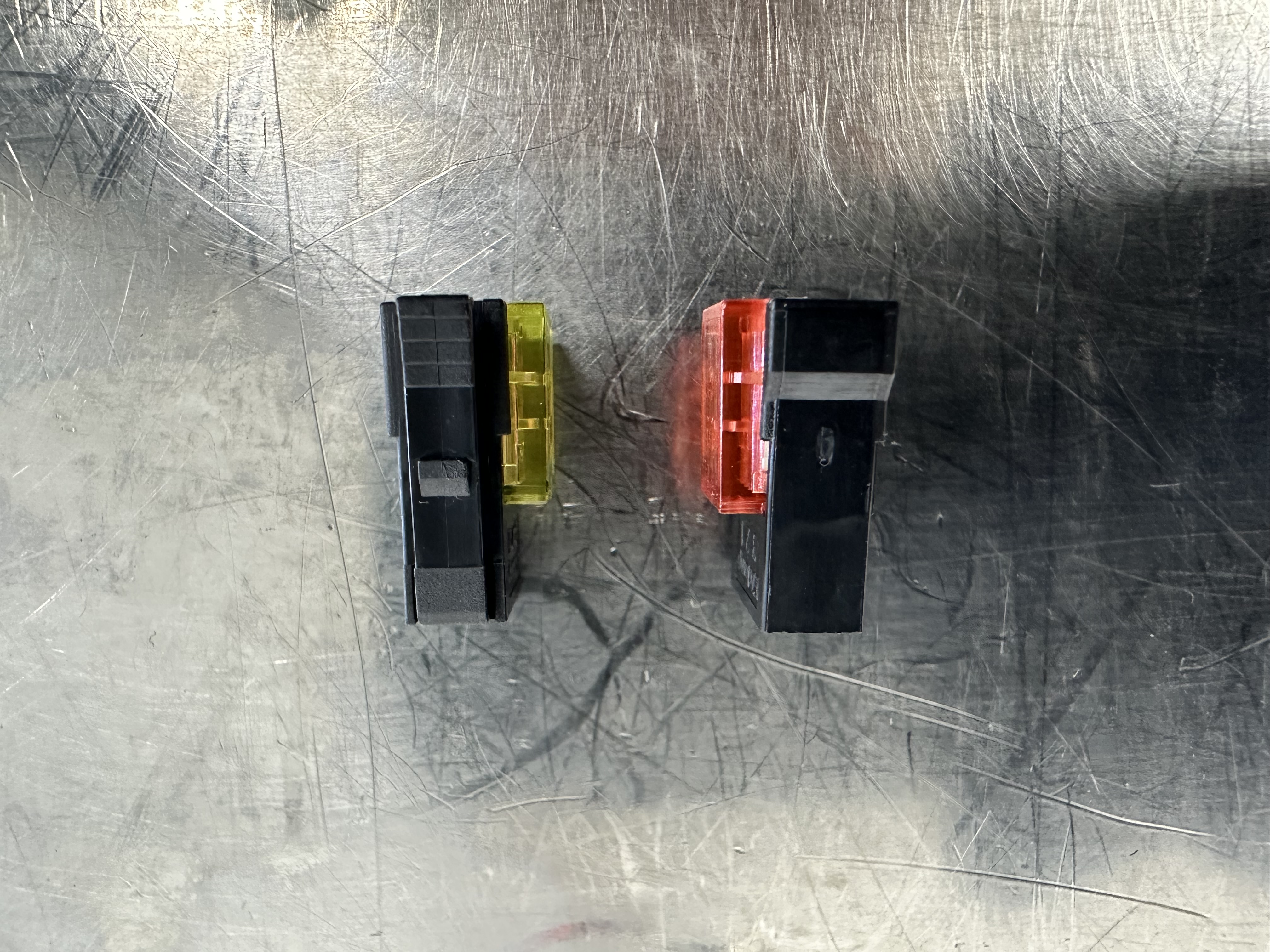 EC-3P46RD / Plug Connector / SAMWON ACT (IOLINK)
