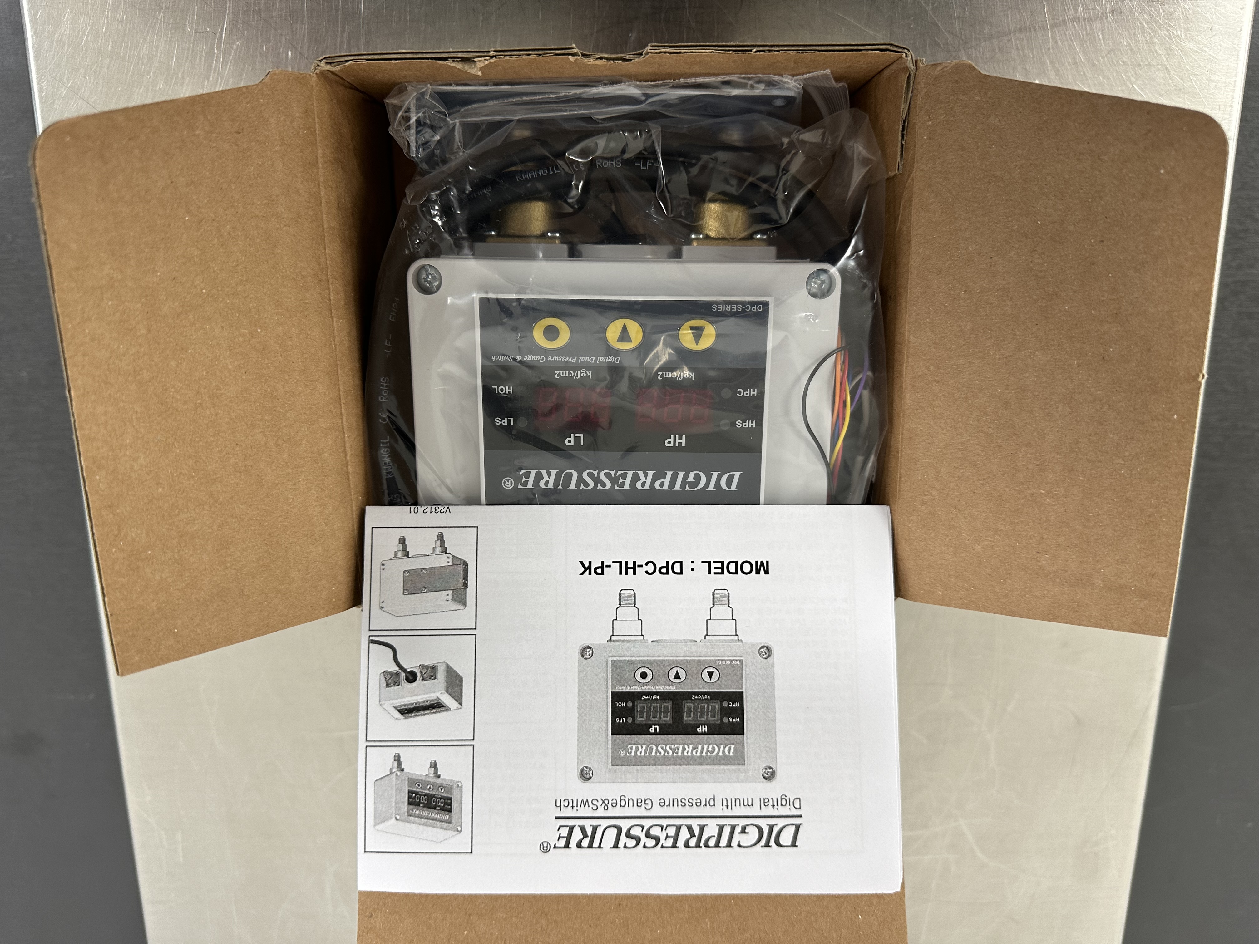 DPC-HL-10P [DS-DG] / Digital Pressure Switch / DIGIPRESSURE