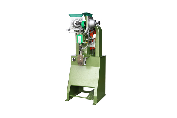 자동 아일렛 머신