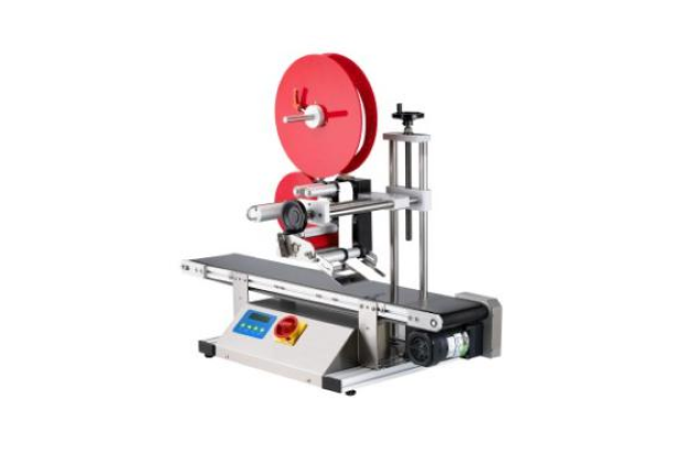 Automatic top labeling machine