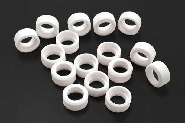 Ceramic for electromagnetism (Ceramic for oxygen sensor)