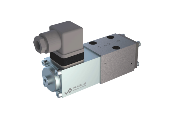 Solenoid poppet valve flange construction