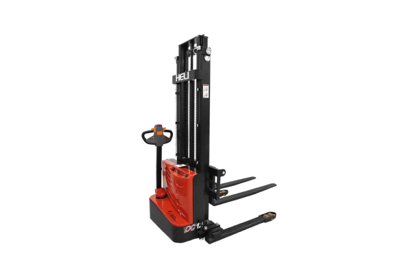 Fully electric forklift with extendable support frame