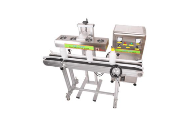 Automatic high-frequency sealing machine