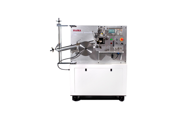 원형 톱날 용접기계