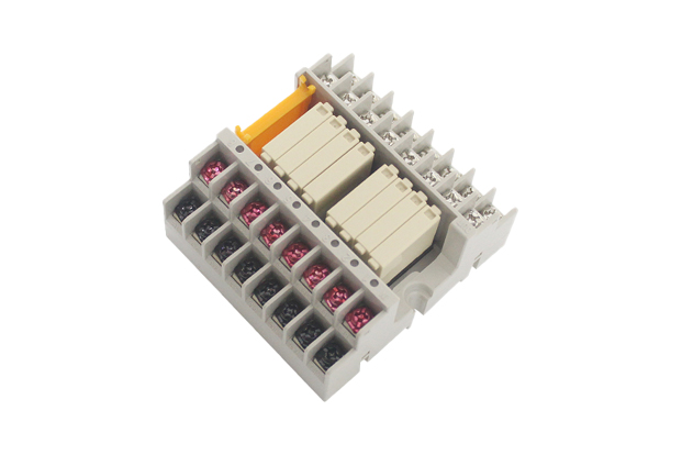 Slim Size Relay Terminal (R8T Series)