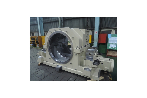 FRONT MIDDLE STANDARD