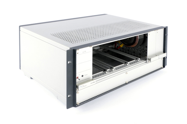 Powered Subrack for Piezo Linear Amplifier (Powered Racks)