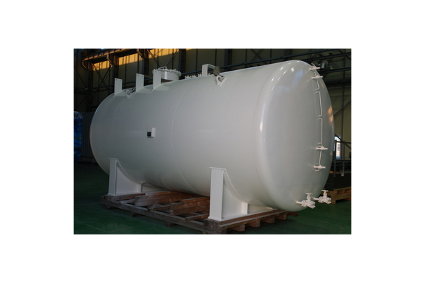 Large fuel tank
