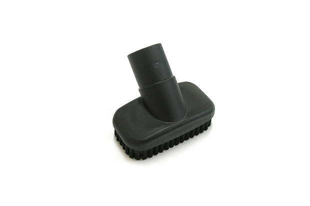 Vacuum Square Brush