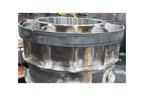 SUBMARINE LARGE PENETRATION HOLE HY80