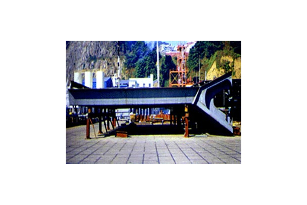 CORRUGATION BULKHEAD