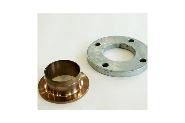 COMPOSITE FLANGE