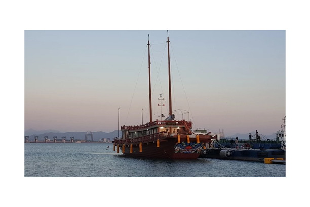 Joseon Tongsinsa Ship