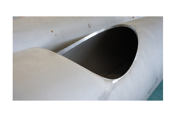 LNG Ship Nozzle Hole