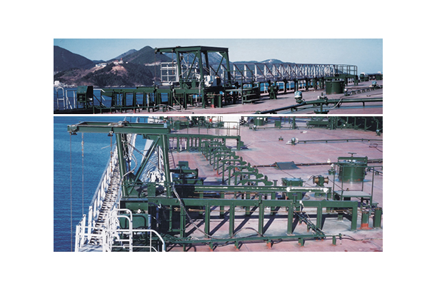 HORIZONTAL STOWING TYPE