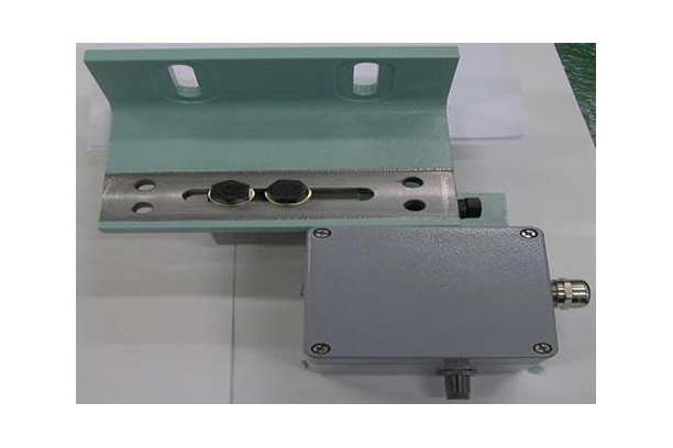 Pick-up Sensor with Bracket