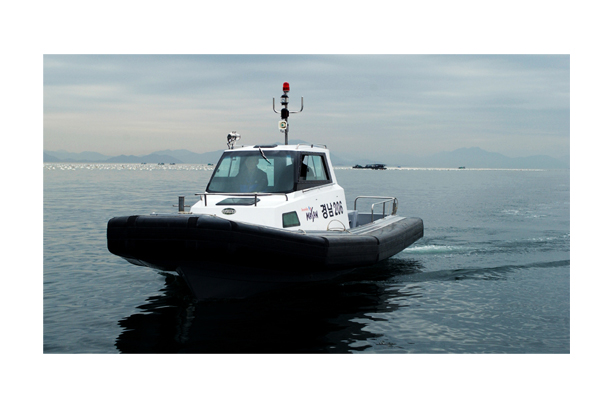 High speed patrol boat SSB 8.0