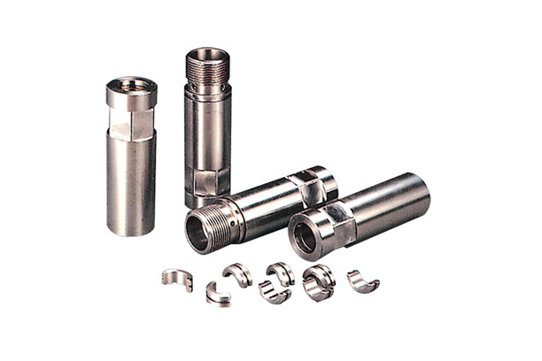 MAN B&W : DOUBLE WALL TYPE COMPONENTS